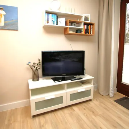 Badestra_e 80_ Whg_ 1_ Goting Hus Daire